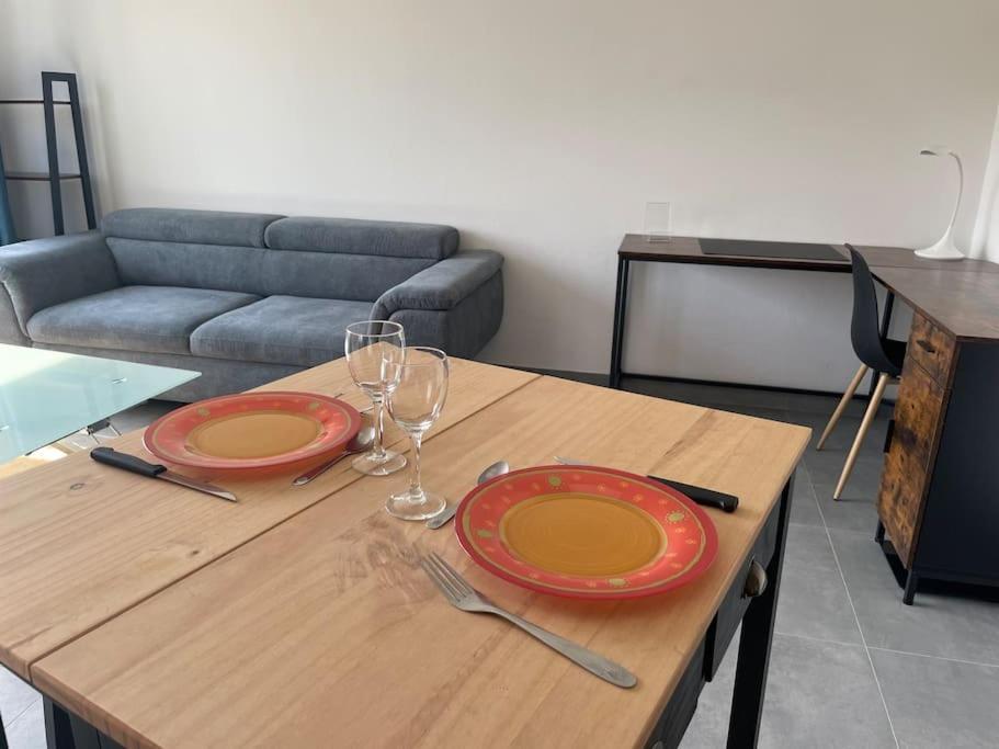 T1 Bis Cosy Et Spacieux - Wifi - Parking Gratuit Angers Ngoại thất bức ảnh
